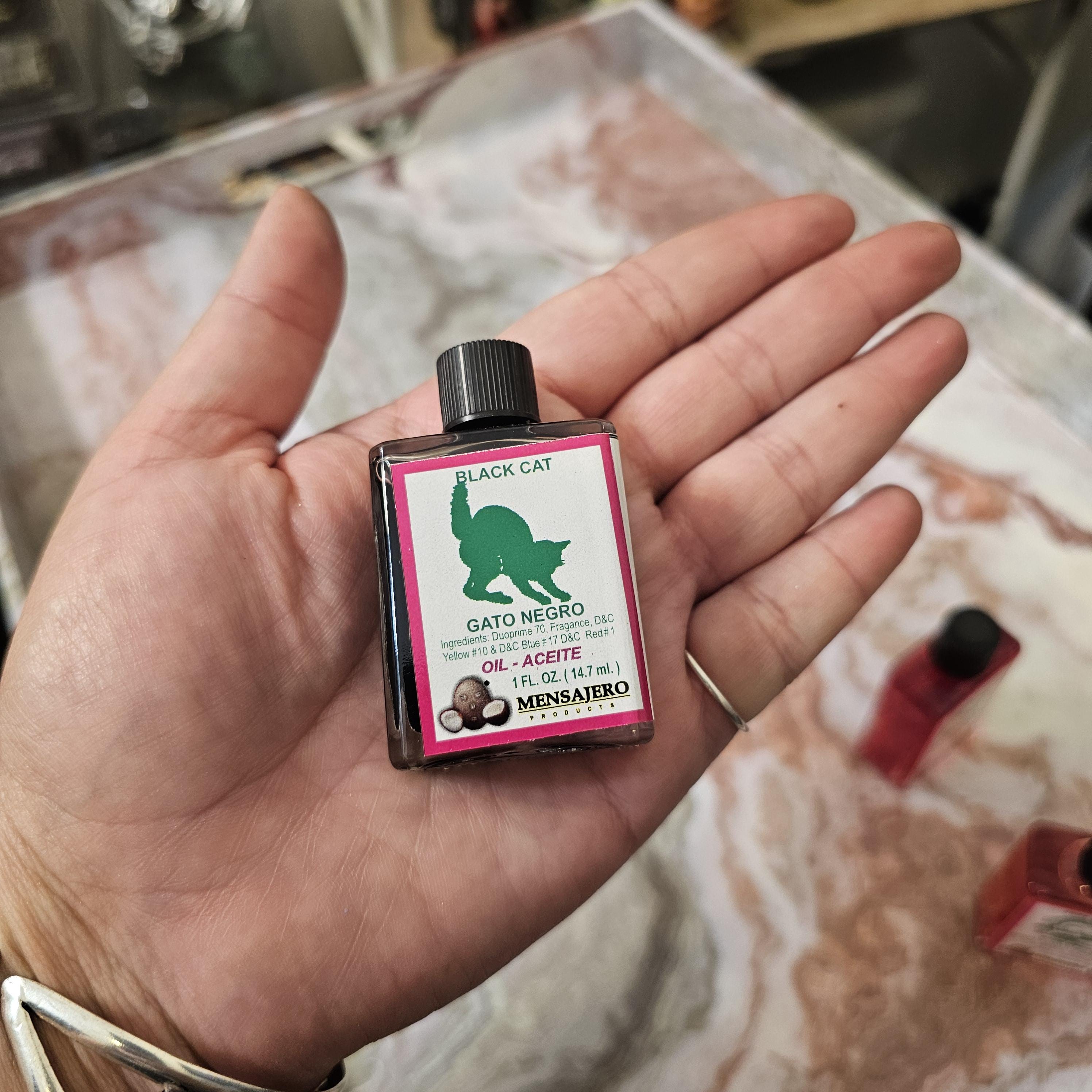 Black Cat Oil – Gato Negro Protection & Luck Oil, Reversal, Spiritual Defense, and Love Folk Magic Anointing Oil