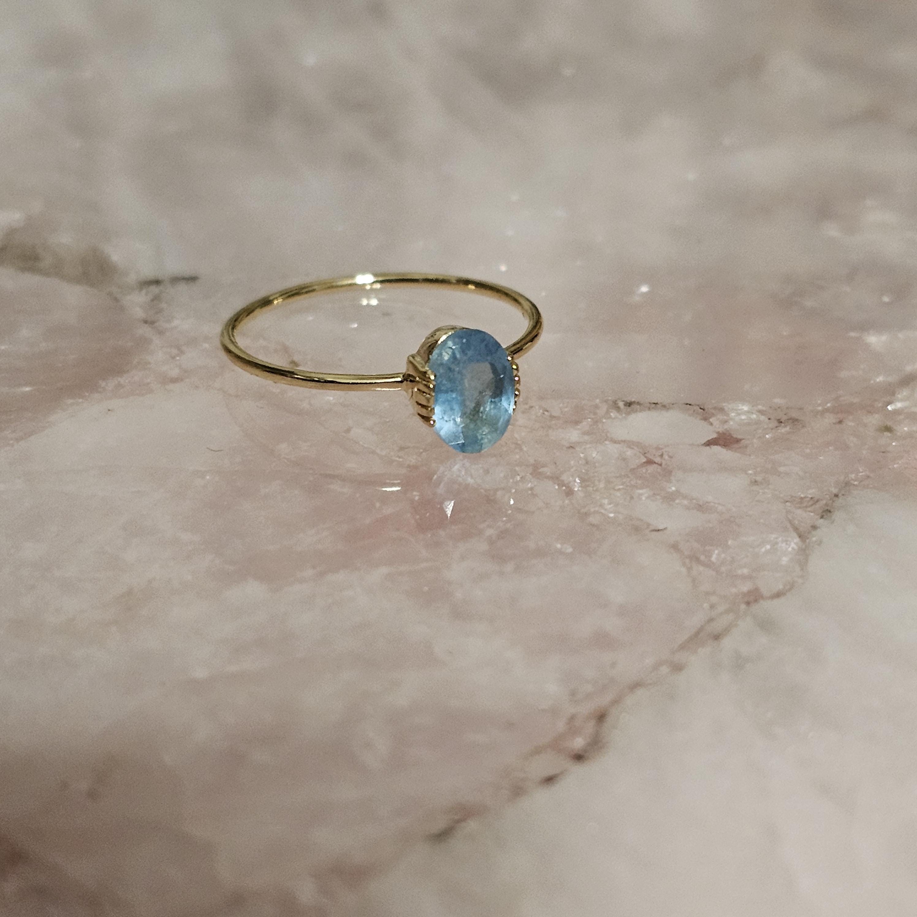 Aquamarine Oval Solitaire 14K Gold Pated 925 Silver Ring Size 7
